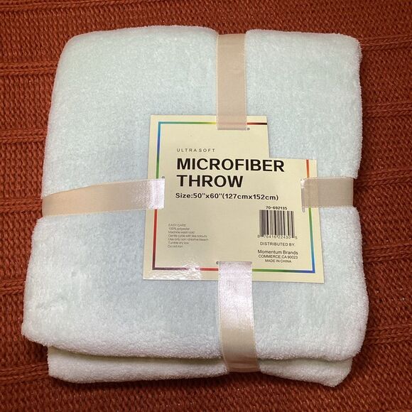 Ultra Soft Microfiber‎ Throw Blanket Cozy Plush Lightweight 50"x60" - Picture 1 of 5